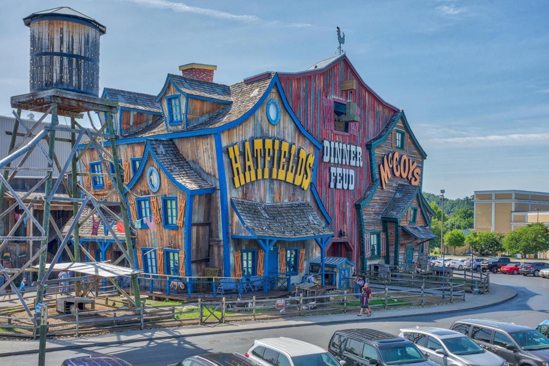 Bear Mountain Hollow-Free Dollywood Ticket- Cozy Cabin With A Hot Tub, Arcade & Deck Close To Town Pigeon Forge Zewnętrze zdjęcie